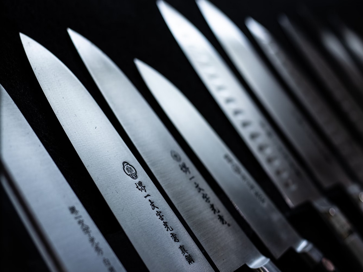 Unleashing the Power of the Mitsumoto Sakari Japanese Chef Knife! A knife  for Culinary Perfection! 