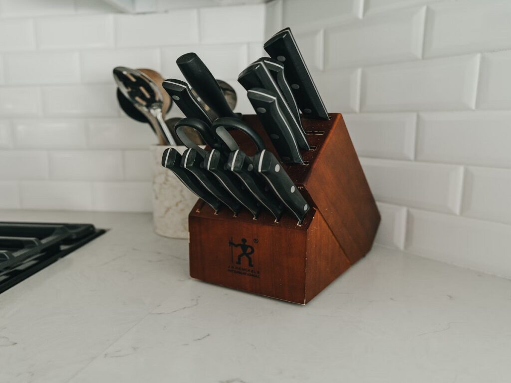 Self Sharpening Knife Block Pros And Cons
